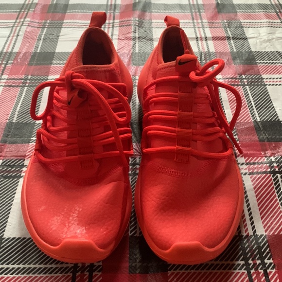 🔥 Nike Payaa NikeLab Red 🔥 - Picture 3 of 4